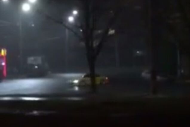 Полиция даже права не спросила: сеть возмутили уличные гонки в Харькове