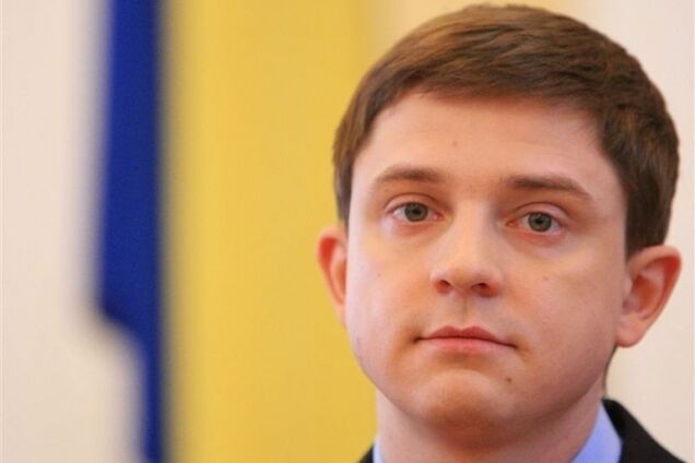 'Недоступен' для прокуратуры: нардеп Довгий сломал ногу