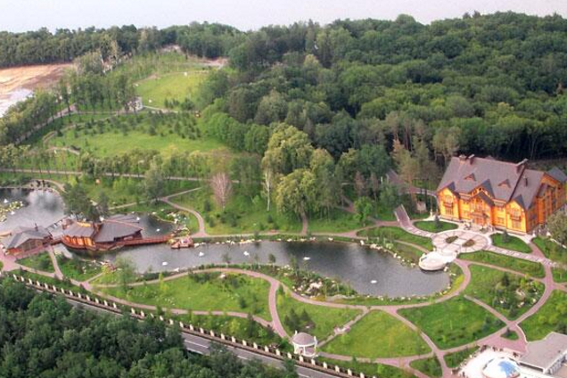 Суд окончательно вернул 'Межигорье' государству