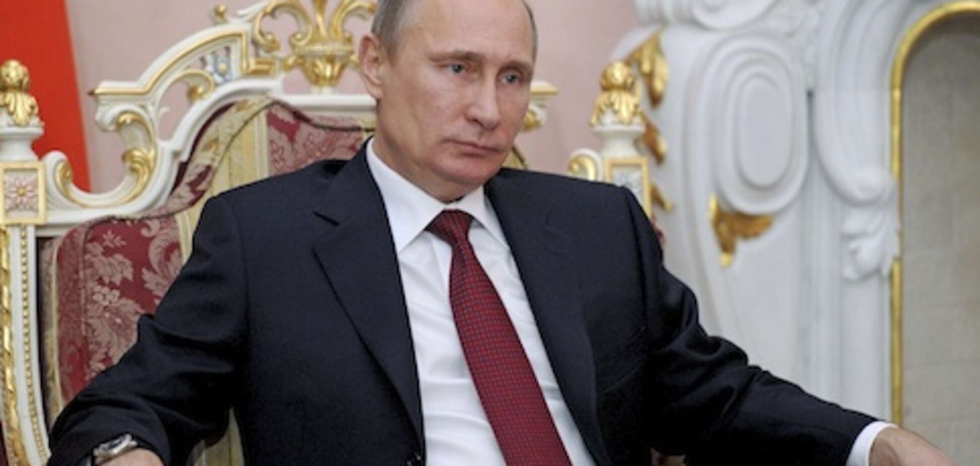 Дуже комплексує: Путін приїхав до Лукашенка на величезних каблуках