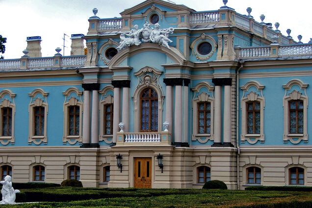 Ремонт Маріїнського палацу в Києві