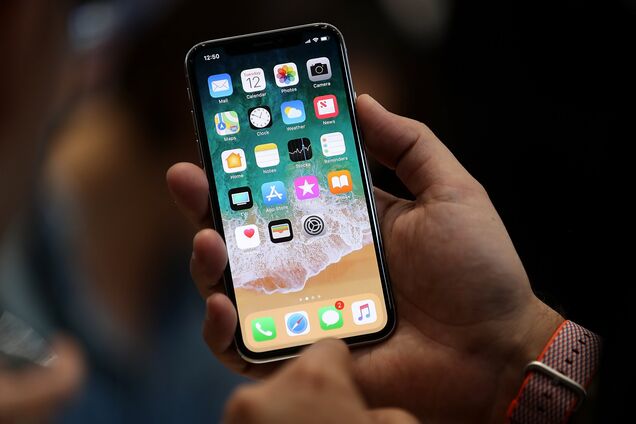 Apple визнала маловтішну особливість iPhone X