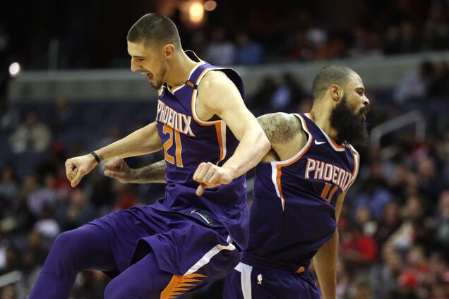 Баскетболіст збірної України влаштував феєрію у США: опубліковано відео