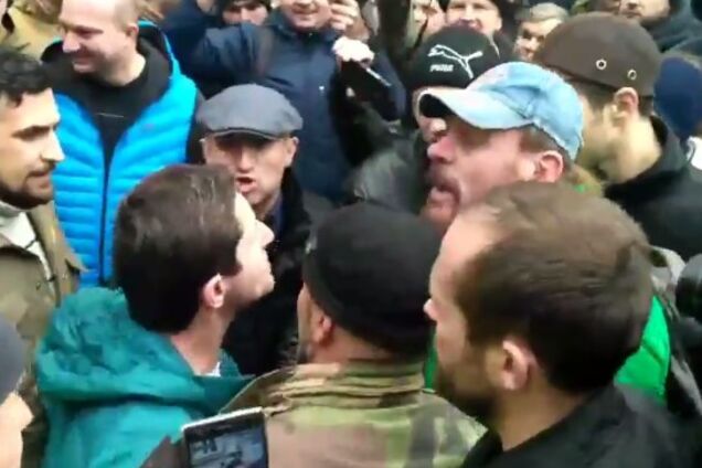 'В мусорник хочешь?' Появились подробности нападения на Шкиряка