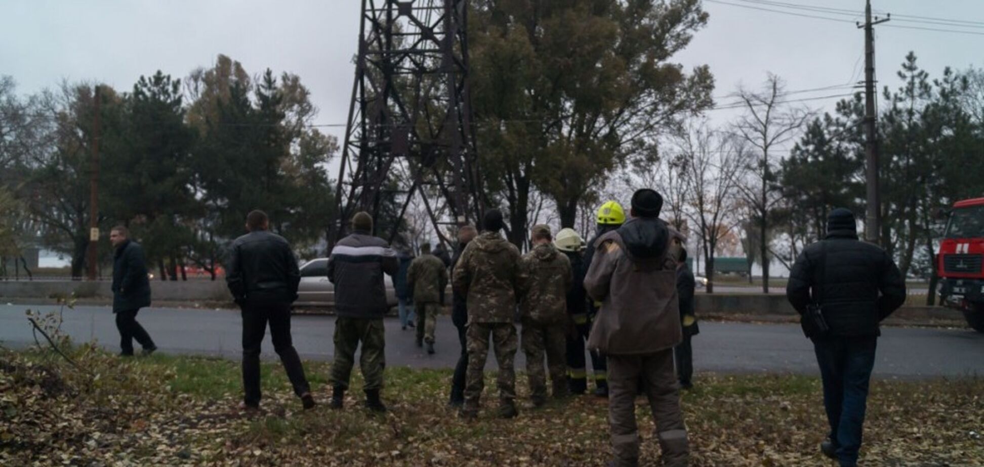 У Дніпрі почали бити на сполох через вибухівку з прапором СРСР на величезній висоті