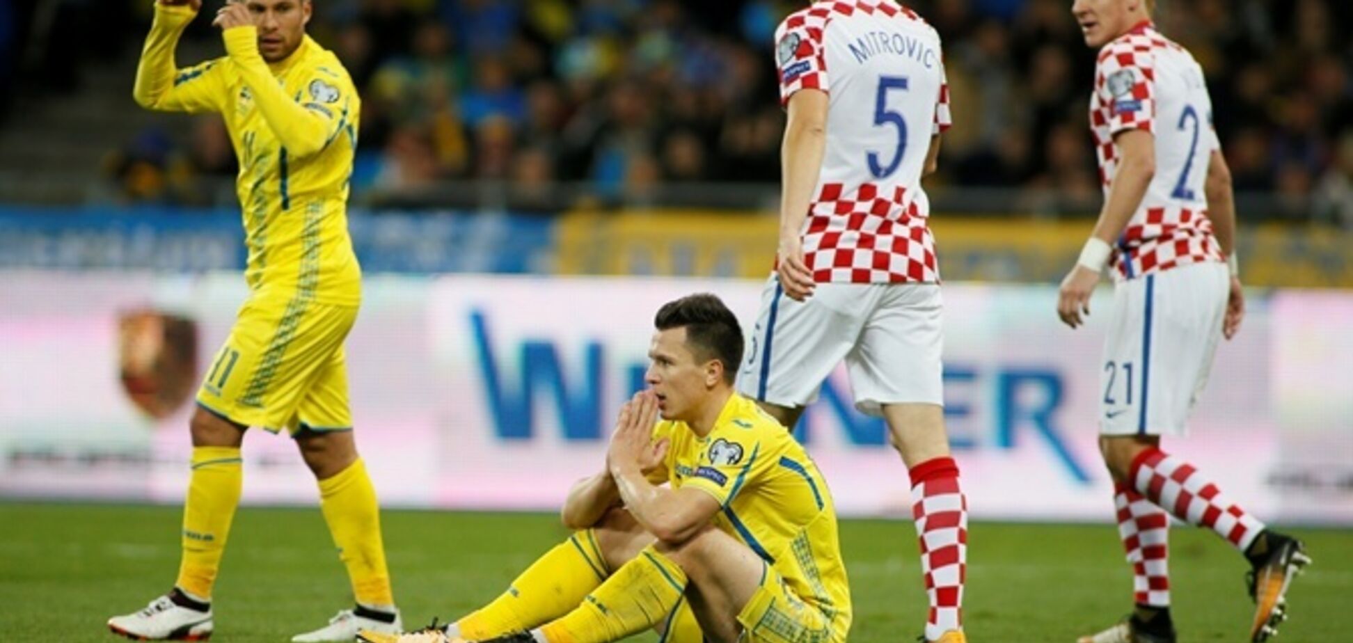 Официально. ФИФА наказала Федерацию футбола Украины