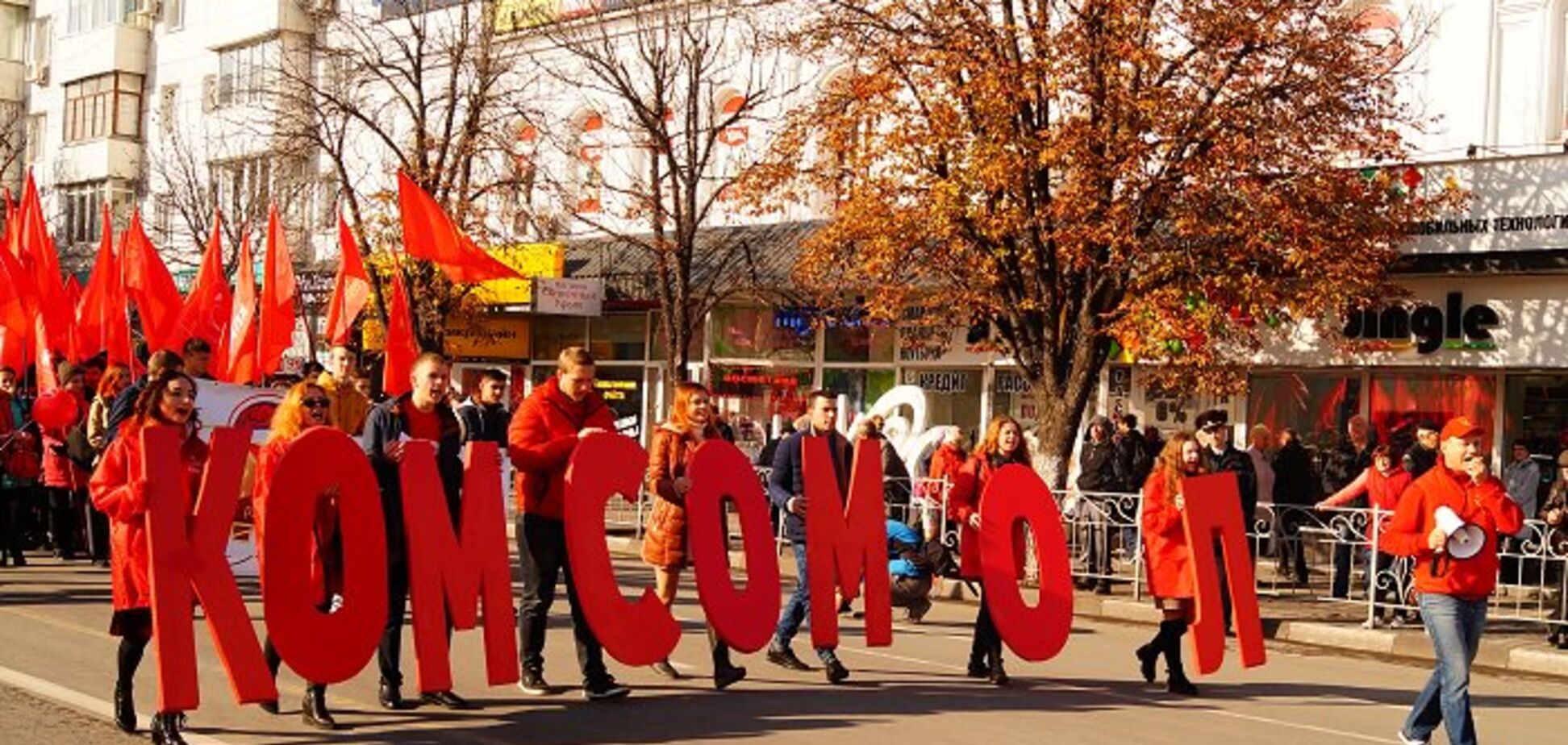 Новости Крымнаша. Революцией ещё не пахнет, но памперсы в Кремле уже надели