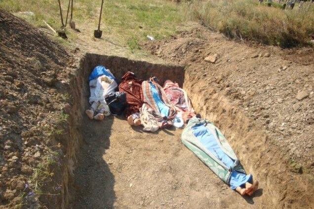 Новые доказательства военных преступлений в 'ЛНР': в сеть попали жуткие фото 18+