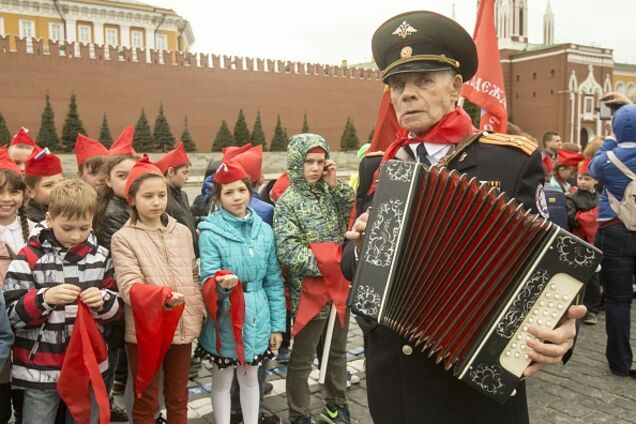 Бідні діти: мережу шокувало відео з телеканалу 'ДНР'