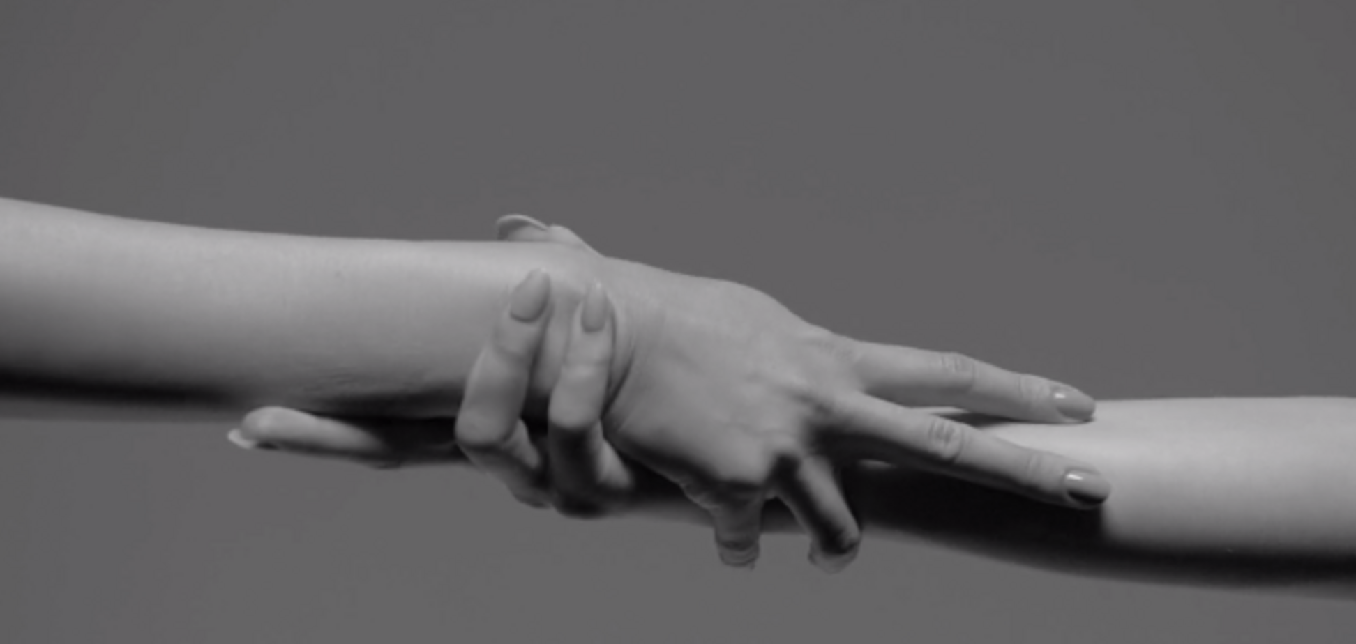 Реклама парфумів