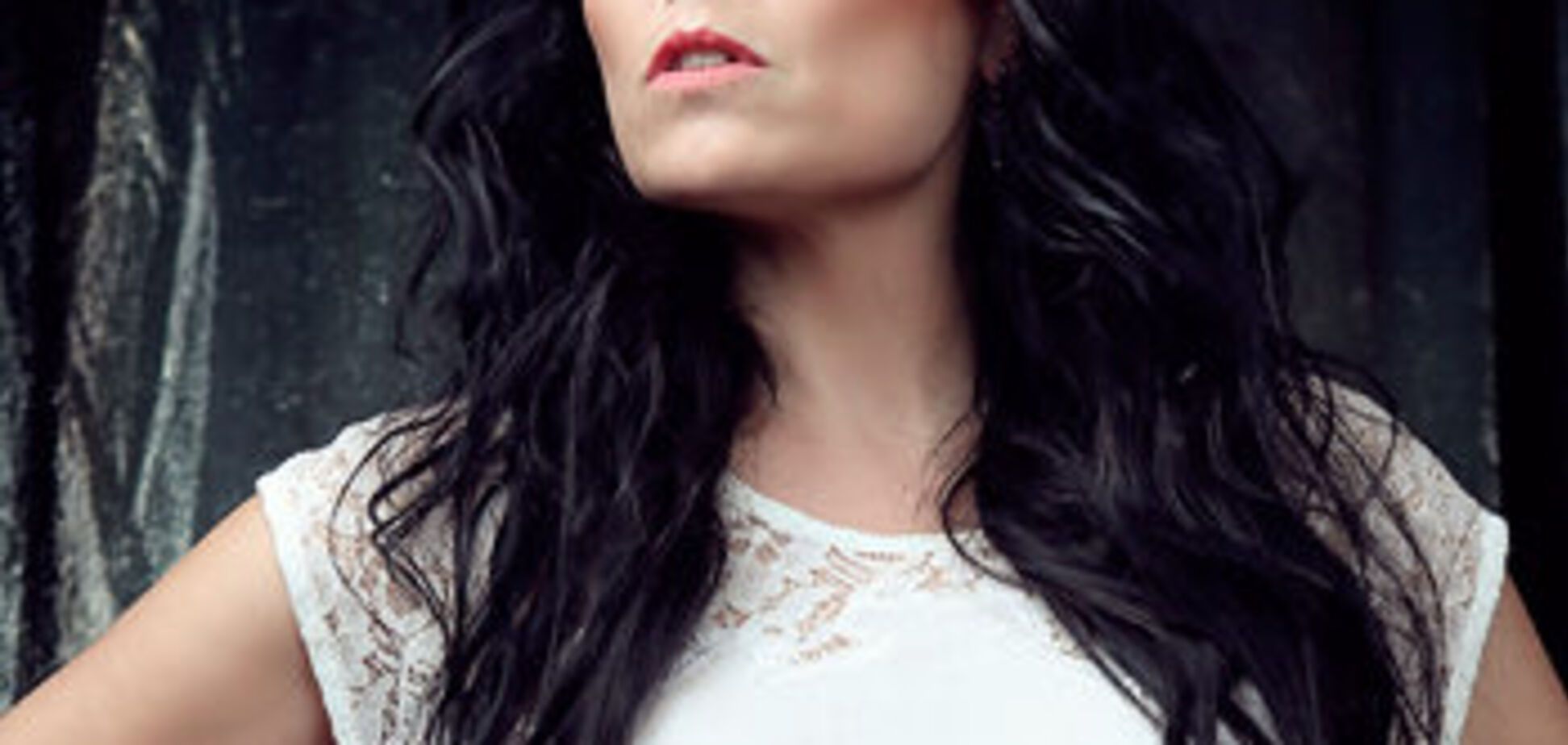 Экс-солистка группы Nightwish Тарья Турунен призналась, что боится пауков и потери голоса