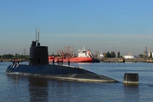 Аргентина прекратила поиски пропавшей с десятками людей на борту подлодки