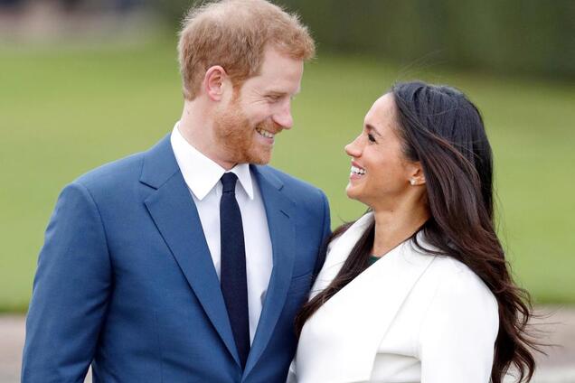 Принц Гарри и Меган Маркл объявили дату свадьбы, нарушив традиции семьи