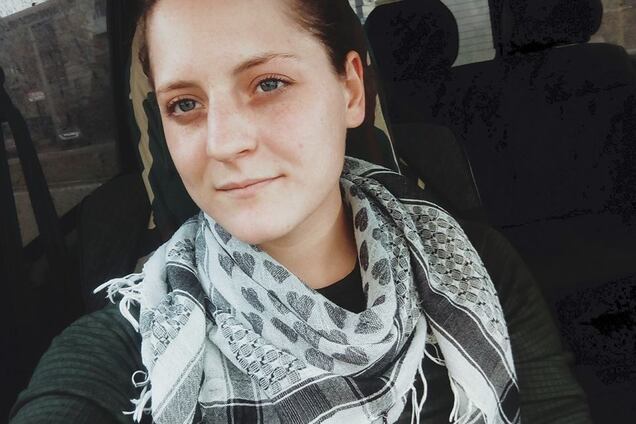 Розшукувана ФСБ росіянка з ВСУ пояснила гучне фото