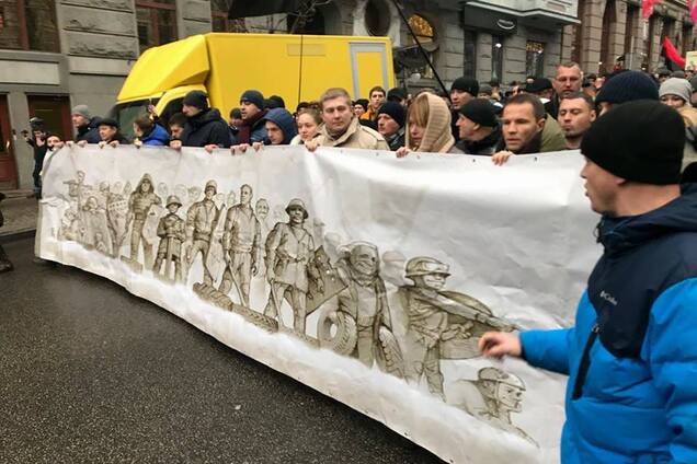 'Дна немає': мережу обурив цинічний вчинок групи підтримки Саакашвілі