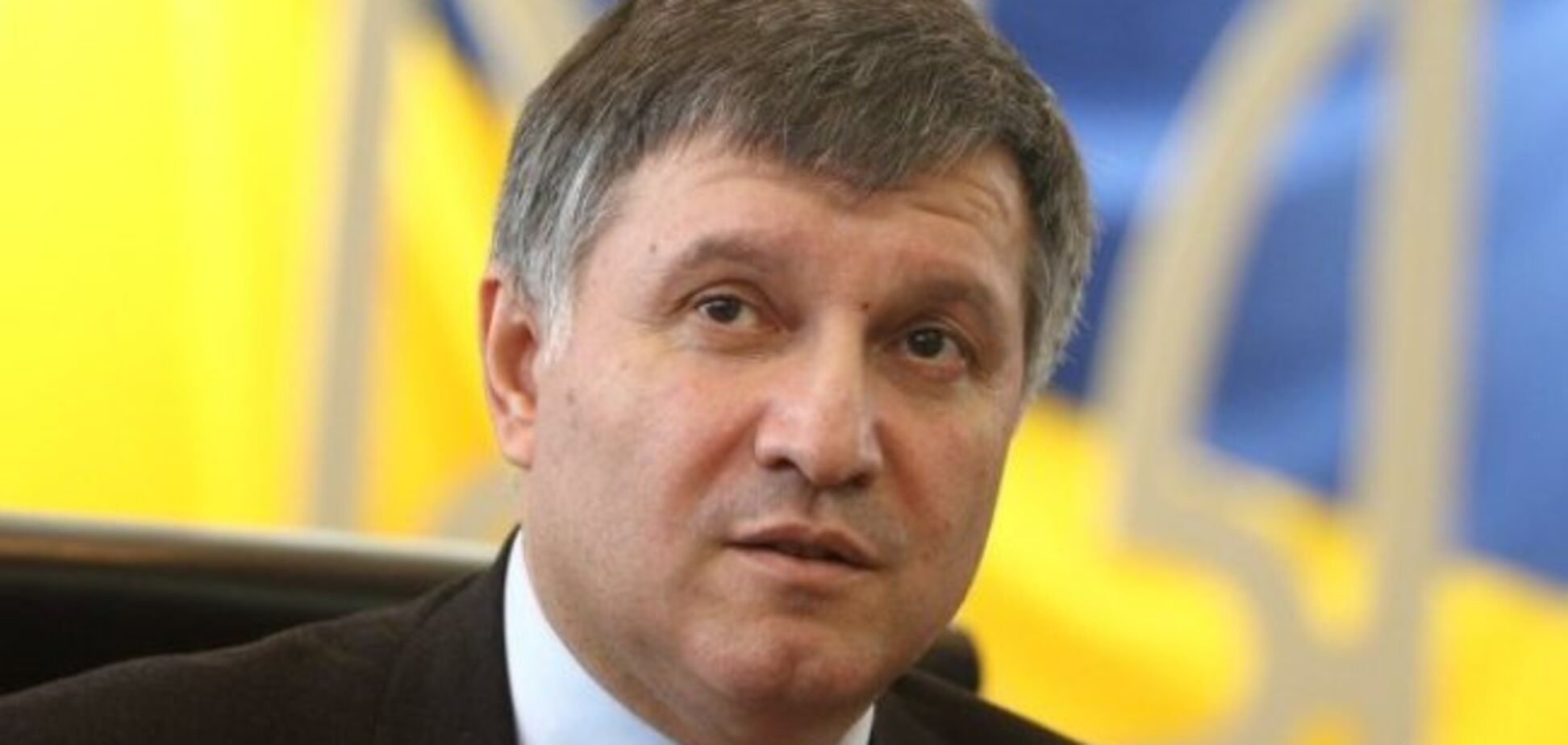 'Нехай захищають себе самі': Аваков прибрав з-під суду поліцію і Нацгвардію