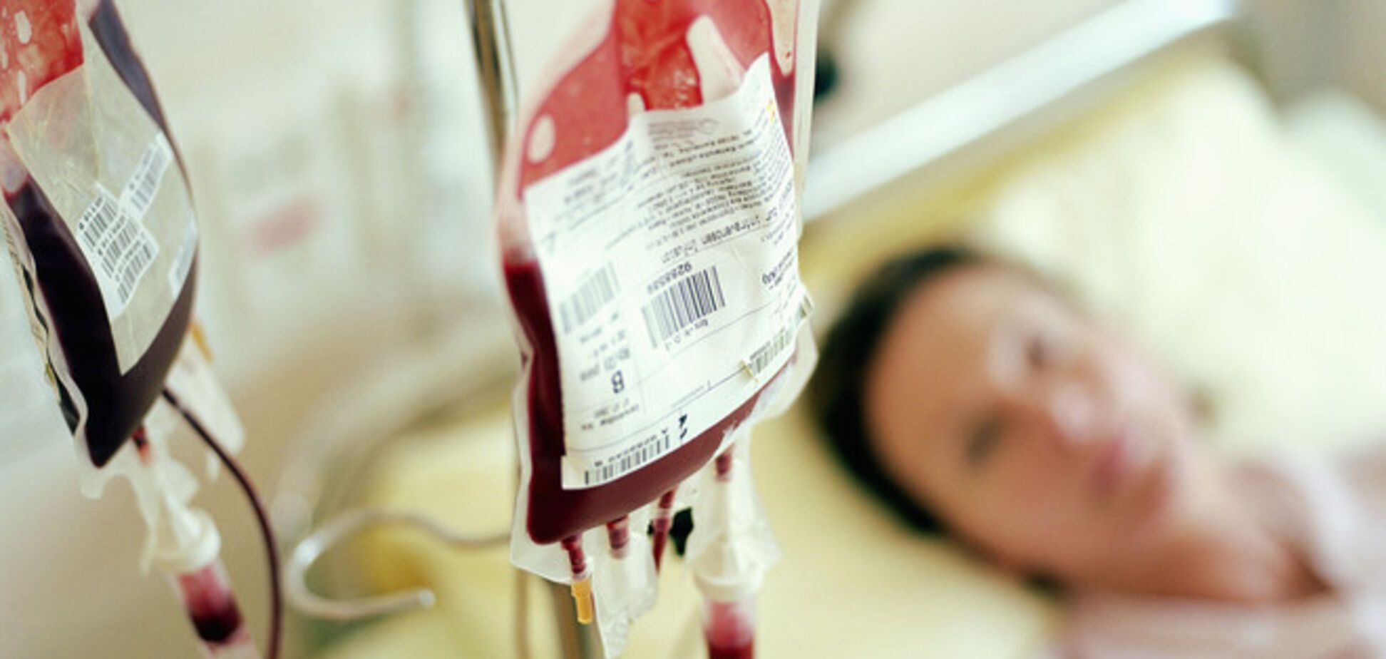 В Украине переливание крови станет смертельно опасным: врач пояснила почему