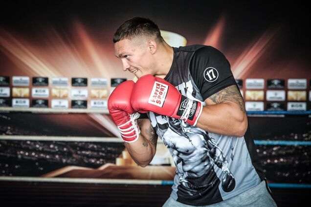 Усик - Бріедіс: букмекери несподівано змінили ставки на перемогу українця