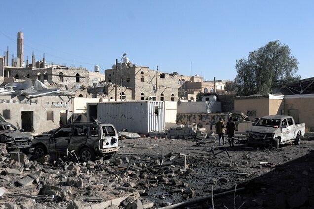 Арабська коаліція скинула бомби на столицю Ємену: десятки жертв