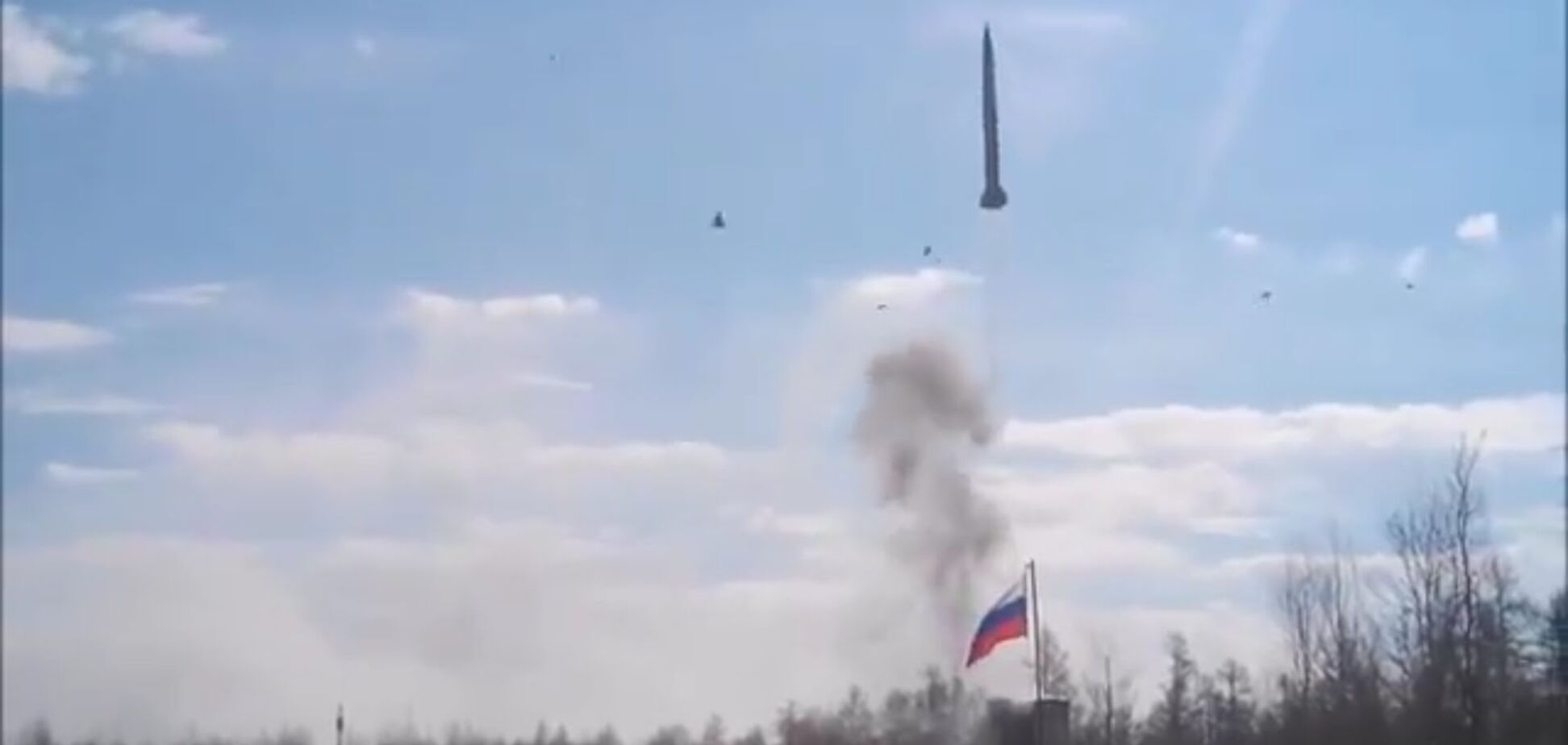 Как работает Роскосмос: 'Авось взлетит, небось не упадет'