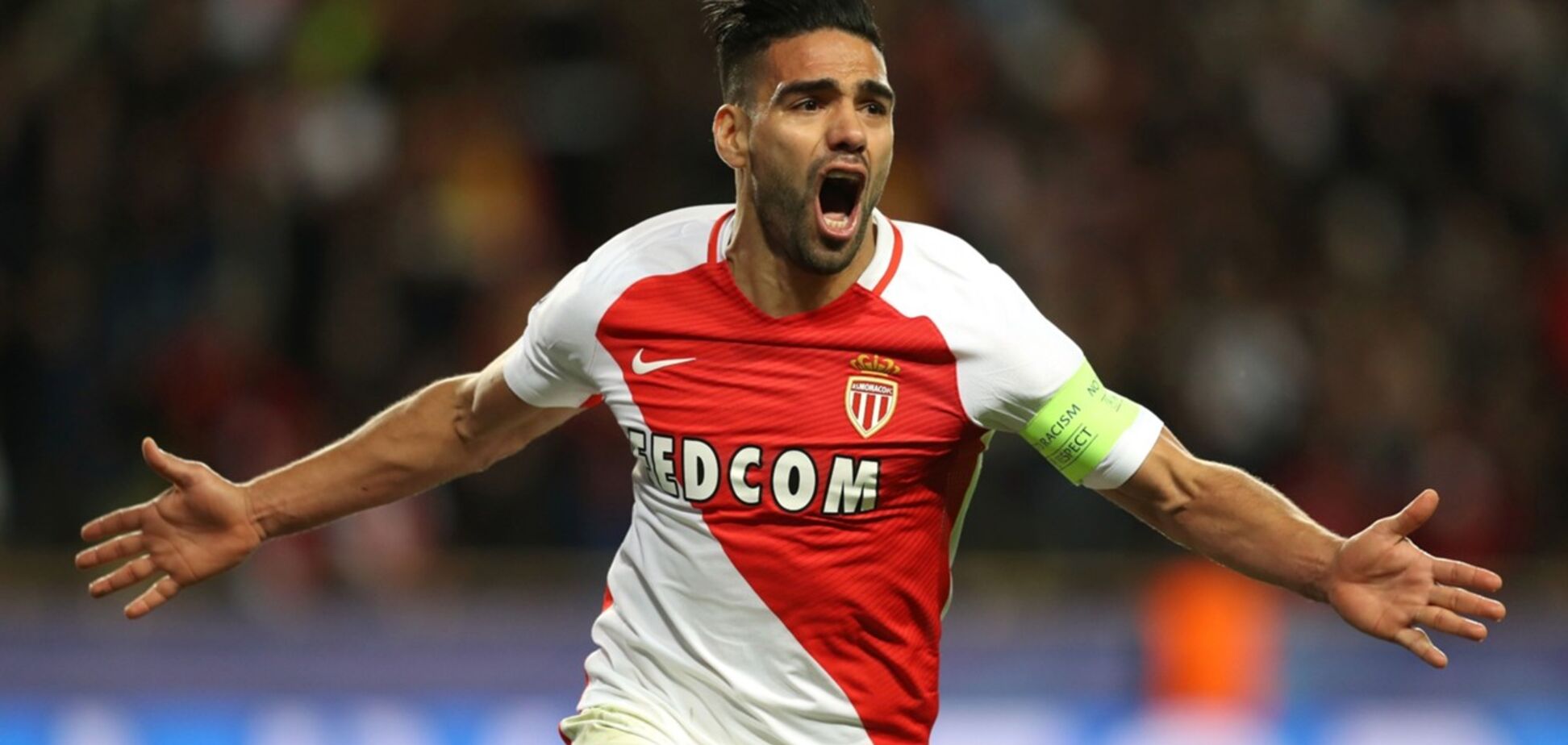 Капітан збірної Колумбії забив приголомшливий гол з 45 метрів: відео шедевра