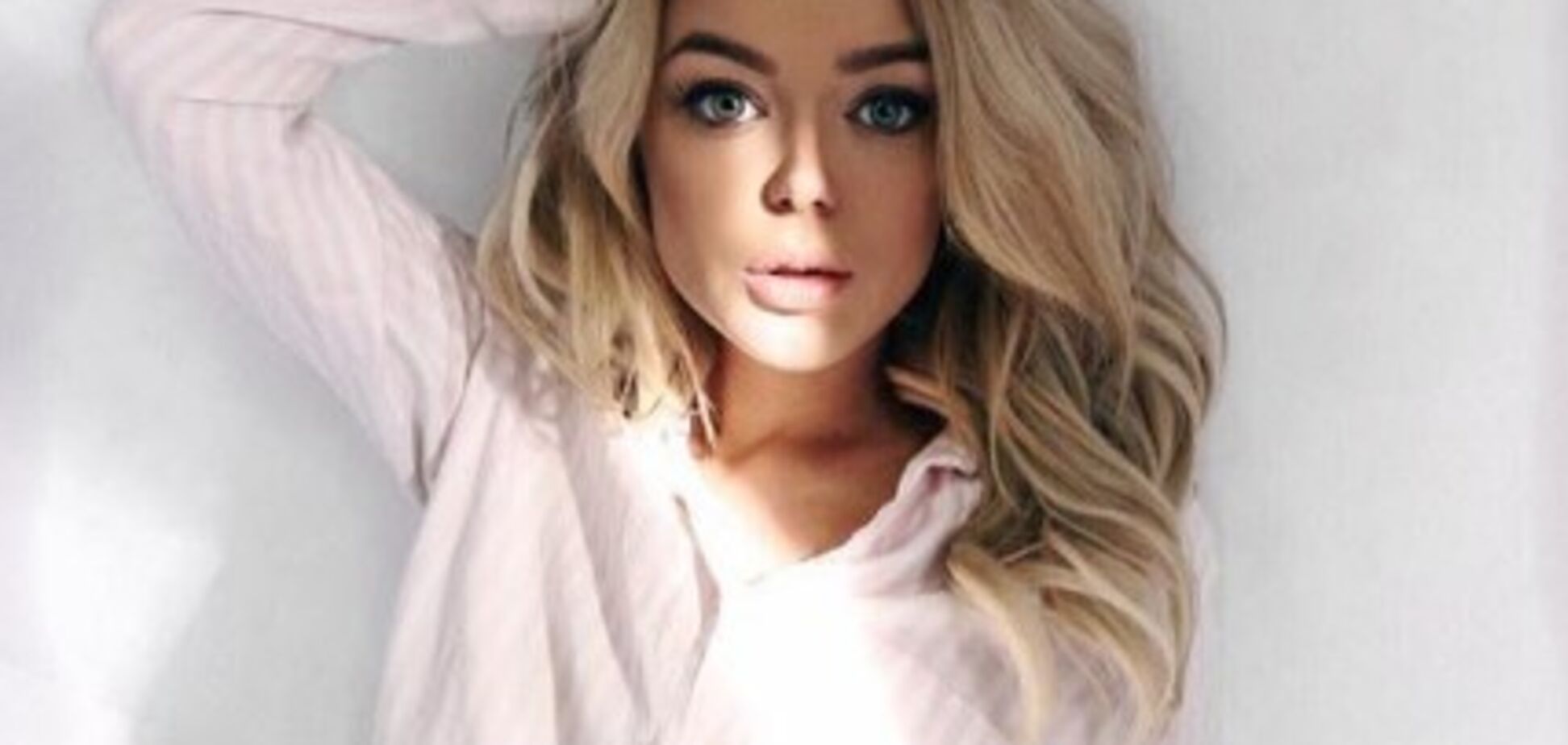 Батьки засмучені: в мережу виклали голе фото української зірки, яка втекла в РФ