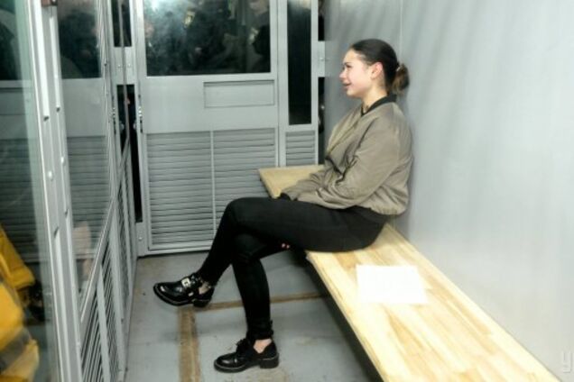 Олена Зайцева