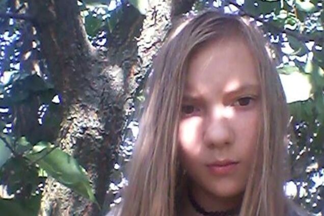 Под школьный звонок: в Кропивницком похоронили девочку, убитую родной матерью