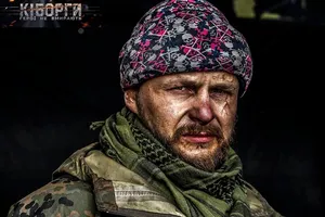 Нет никаких "младших" и "старших братьев". Есть Россия и есть Украина - звезда "Киборгов"
