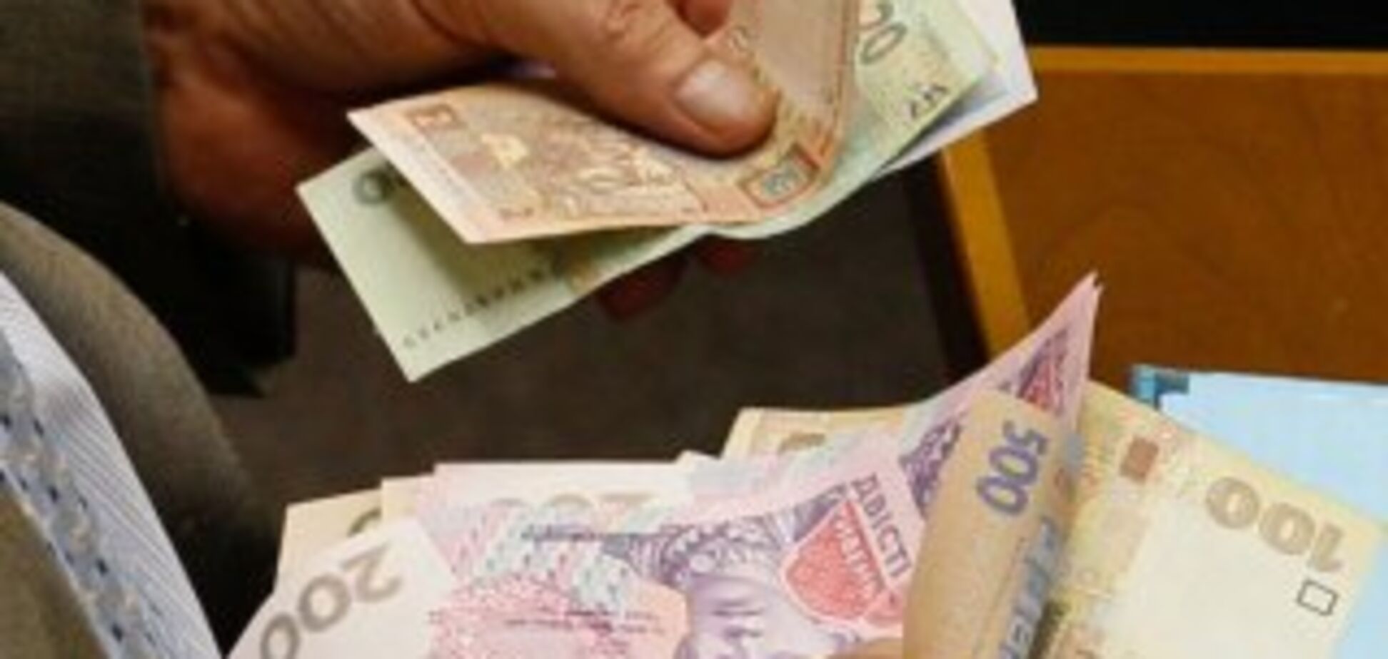 Свята завадять: в Україні перенесли виплату пенсій за січень