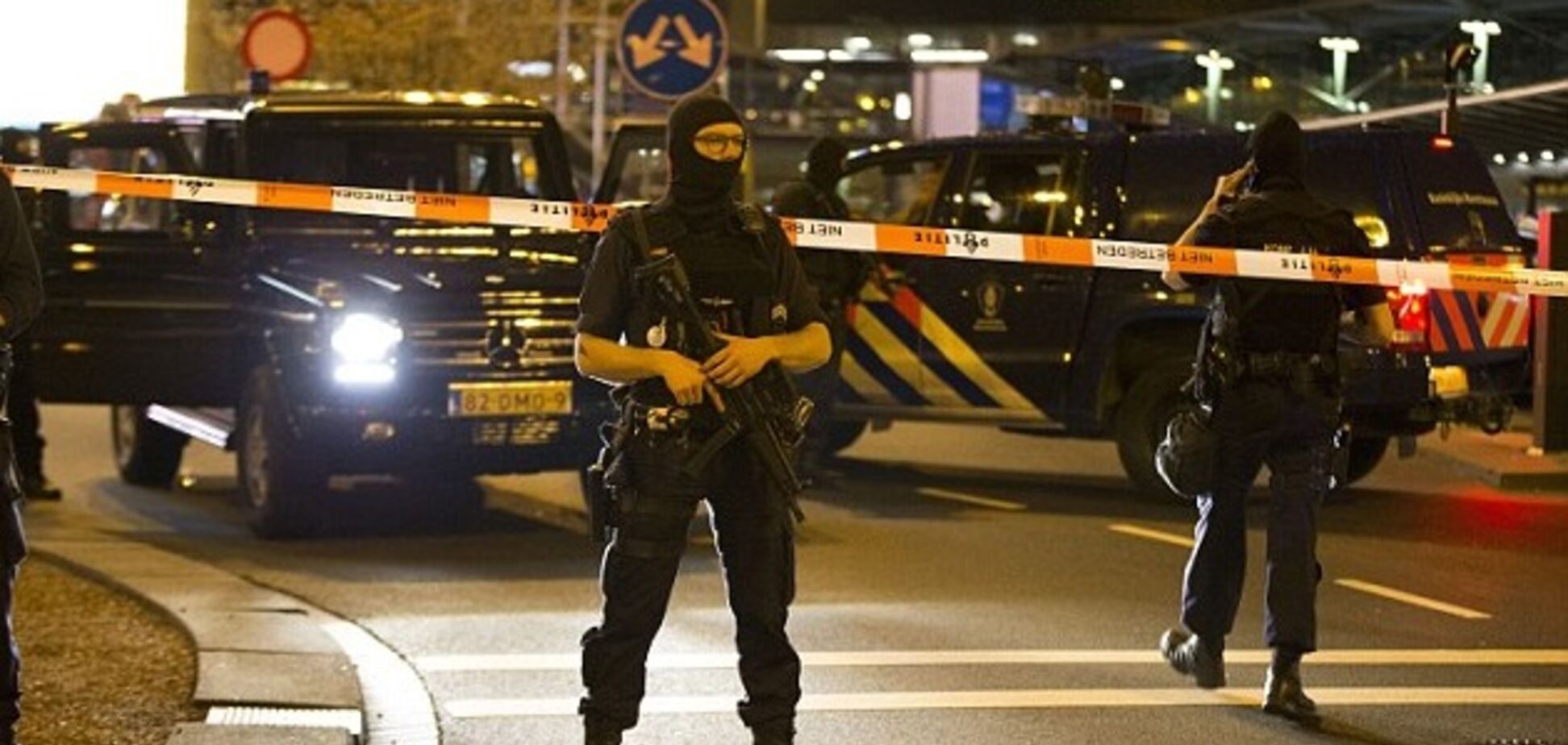 В аеропорту Амстердаму підстрелили озброєного чоловіка