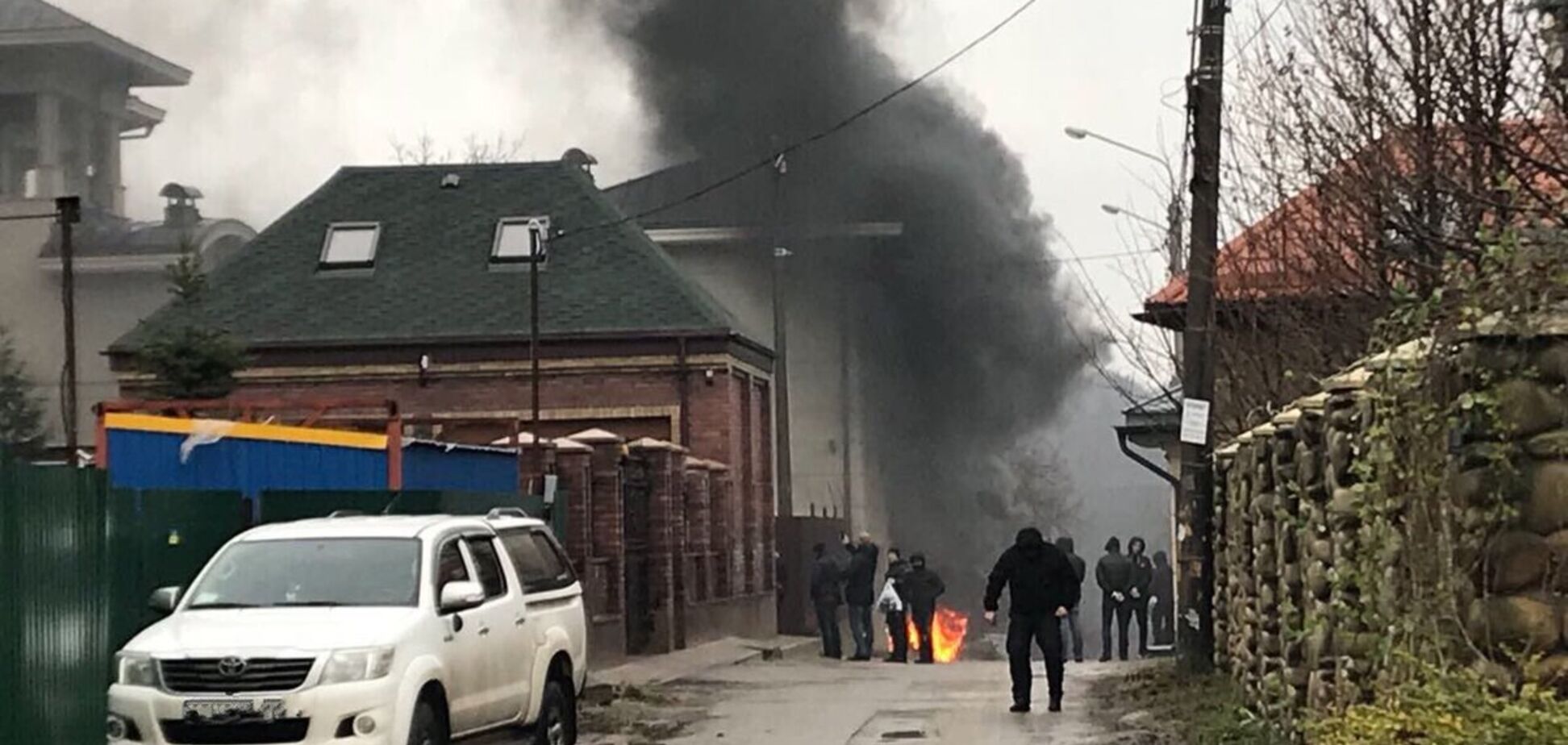 'Я гражданин Израиля': экс-соратник Януковича отреагировал на поджоги в Киеве