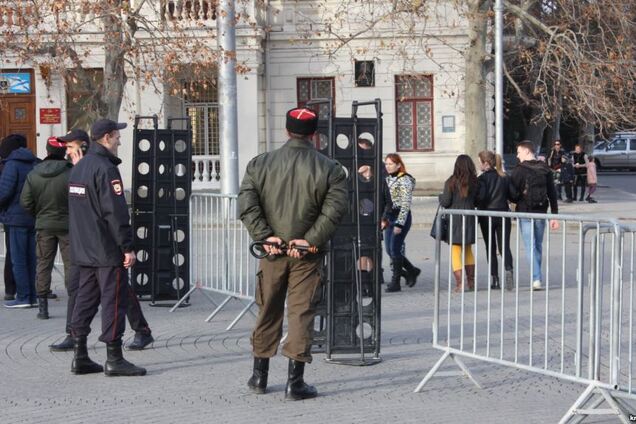 Окупанти в Криму влаштували жорсткий 'пресинг' дітей перед ялинкою