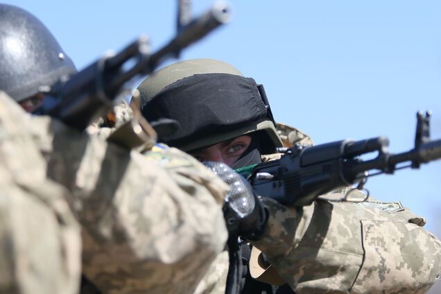 На Донбассе резко активизировались террористы: силы АТО понесли потери