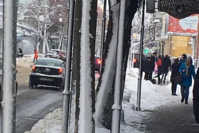 прибирання снігу, школярі