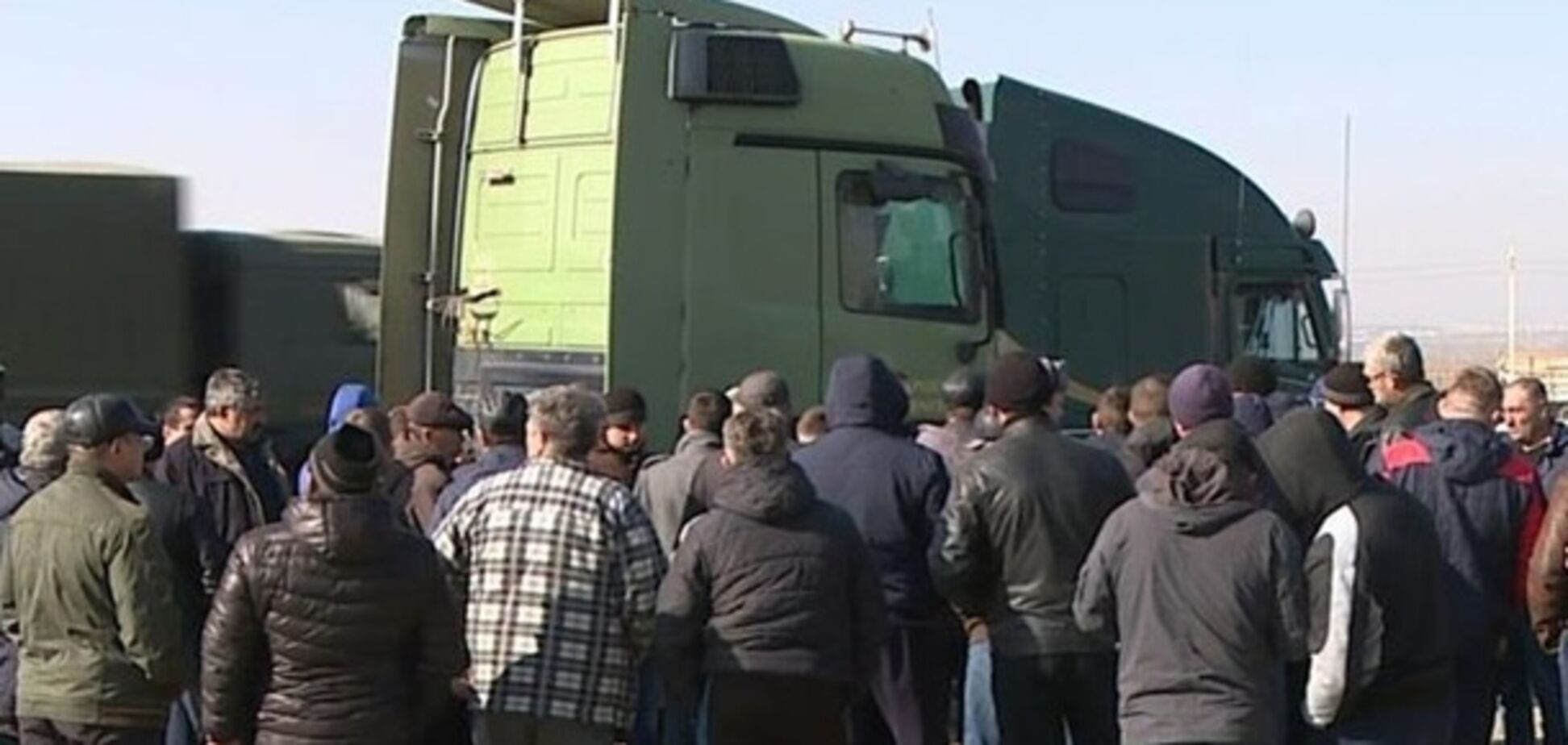 Устроили самосуд: на Днепропетровщине водители жестоко проучили вора