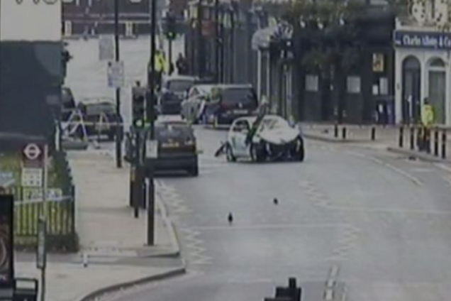 У Лондоні автомобіль влетів у натовп