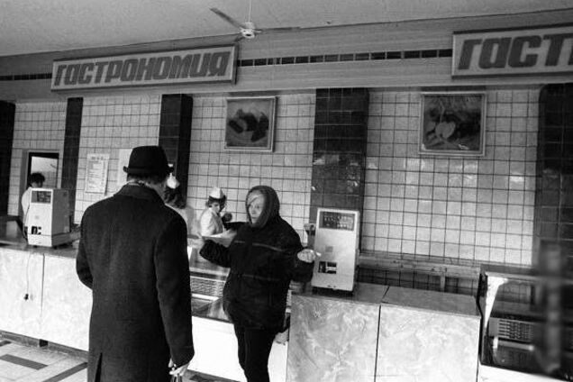 История никого ничему не научила