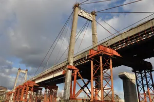 Троещина мост