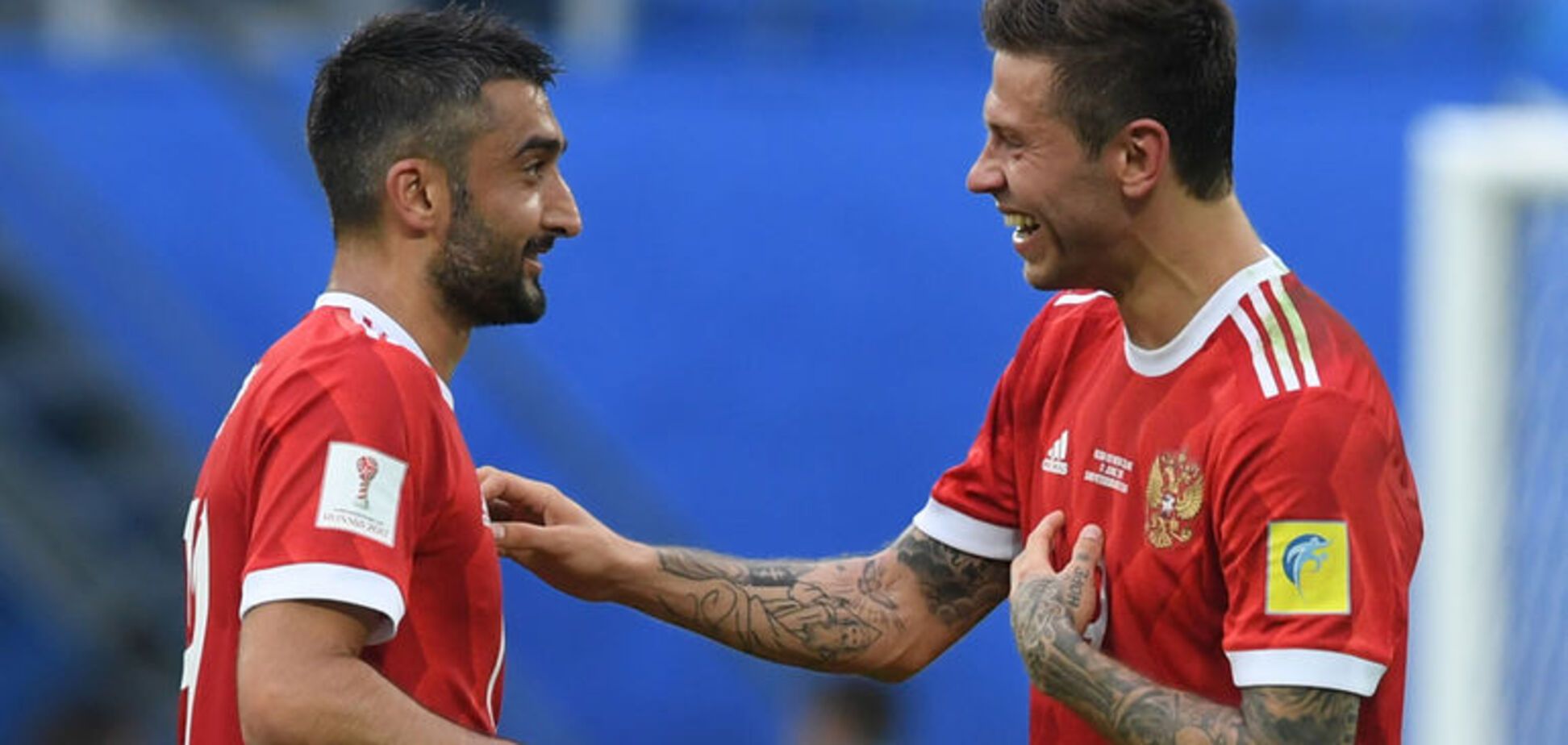 'Вместо нас!' Лучший футболист России передал хамский привет болельщикам сборной