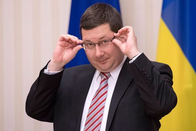 Піймання російського шпигуна в Кабміні: спливли нові факти про перекладача Гройсмана