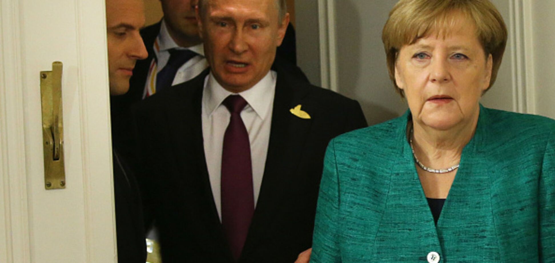 Путин по-хамски унизил Меркель после телефонного разговора 