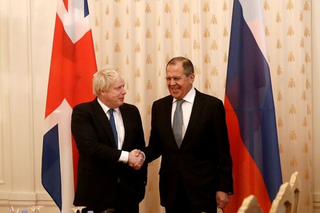 'Давайте тихо': Лавров задумав 'домовитися' із Лондоном щодо України