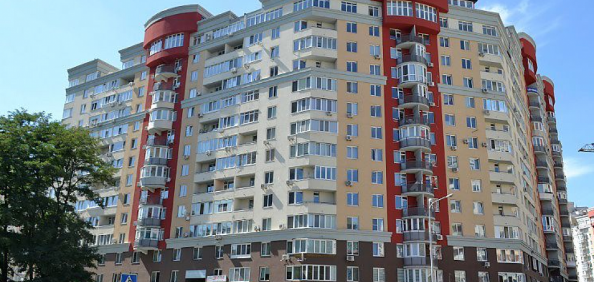 'Спрятала' квартиру и элитное авто: в Киеве чиновницу таможни поймали на лжи