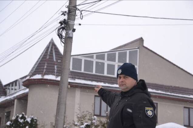 На Львівщині поліцейський позбавив ціле село від 'домушників'