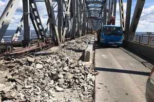 ремонт черкаського мосту