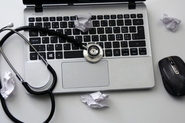 Где вы, вечно всем недовольные? В МОЗ не могут найти директоров