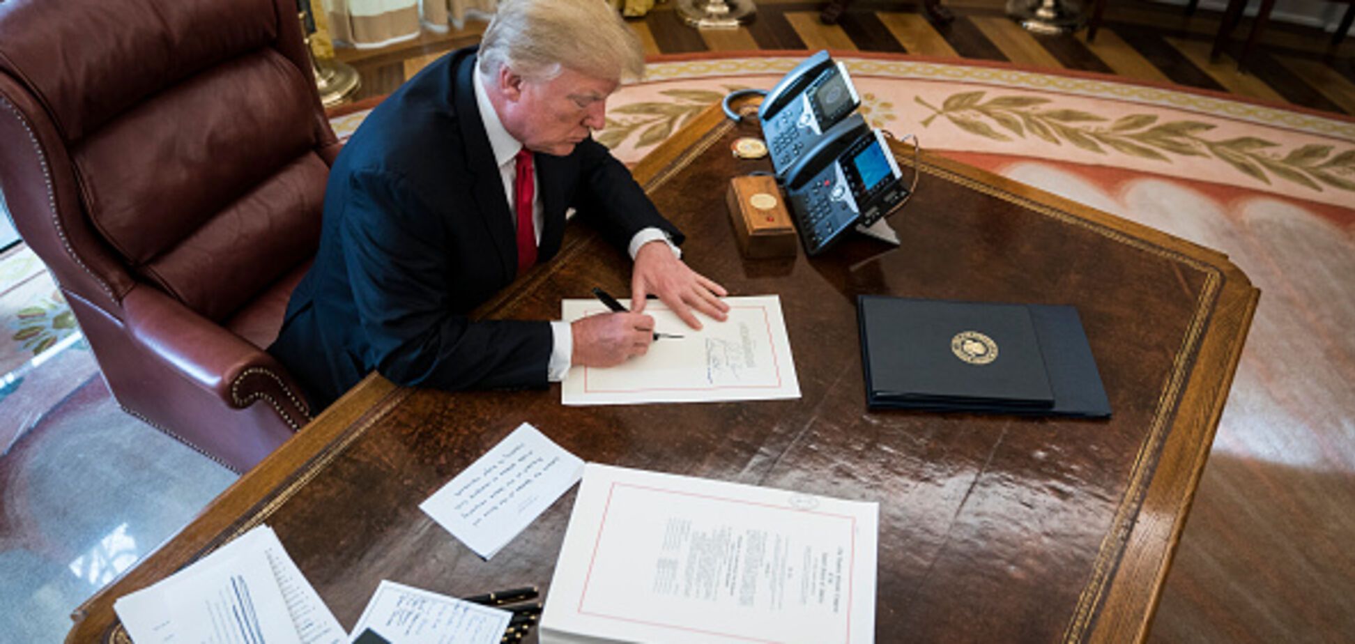 Трамп отменил беспошлинный режим для украинских товаров