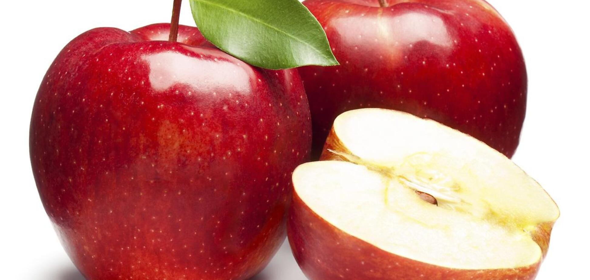 Надають сил і чистять зуби: лікарі розповіли, чому потрібно їсти яблука