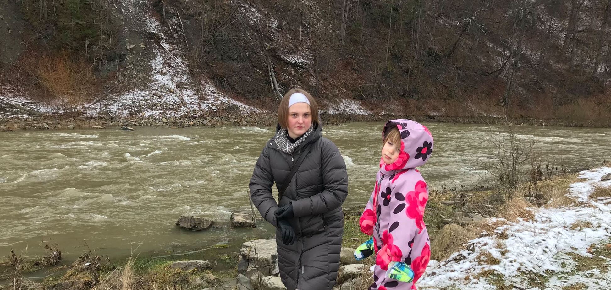 Пошуки тривають: з'явилася нова інформація про зниклих у Харкові мами з донькою